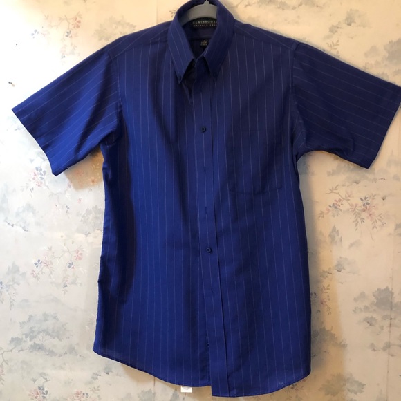 Claybrooke men’s button up shirt.Size medium - Picture 4 of 4